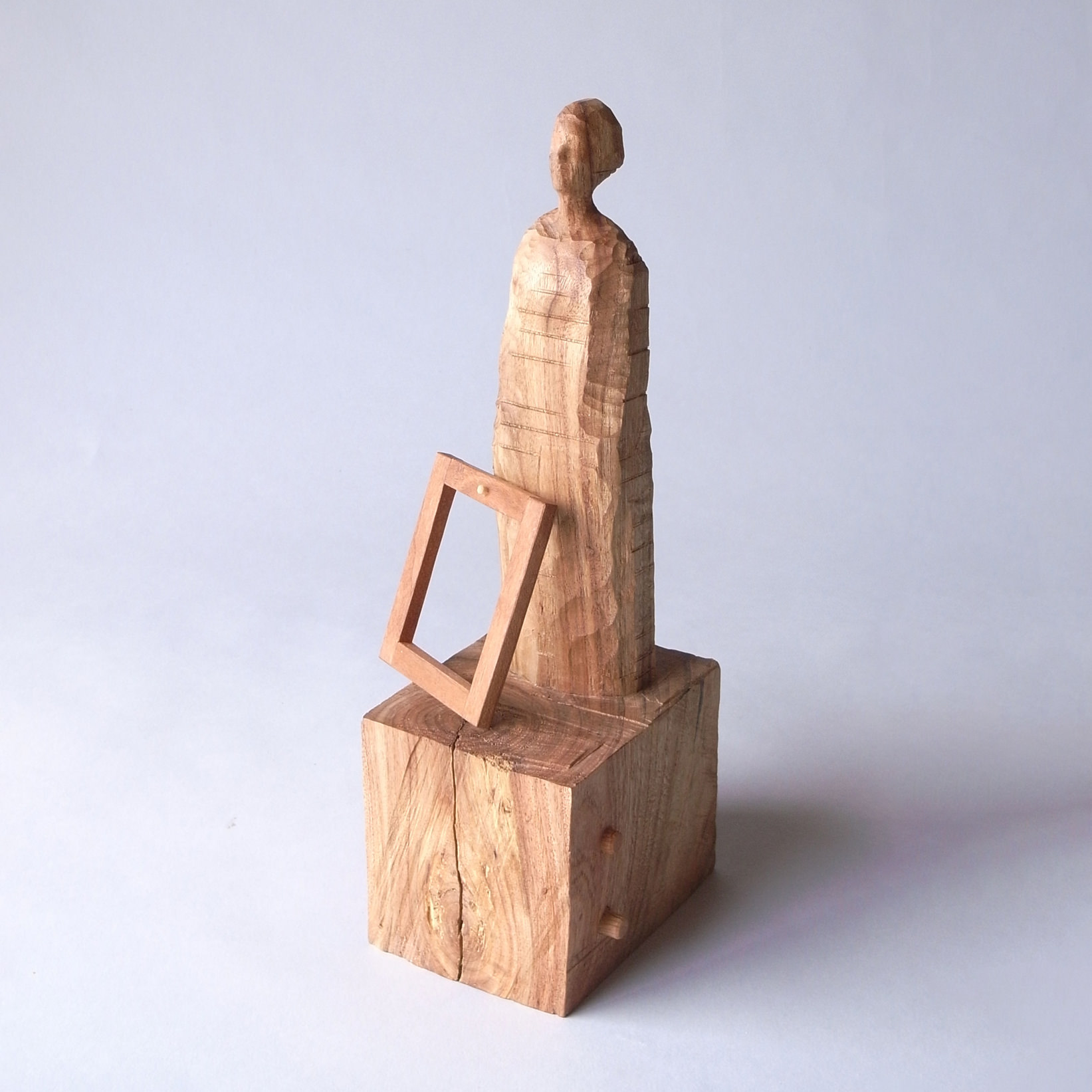 窓にするか絵にするか